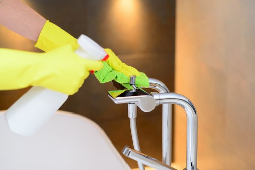 Professional cleaning company in Clapham servicing a modern home