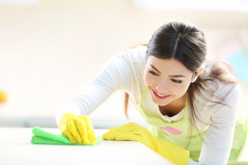 Deep cleaning service for a Clapham kitchen and bathroom