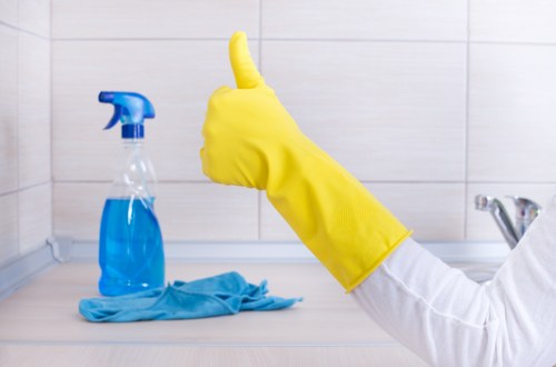 Detailed kitchen cleaning during a Clapham move-out service in a rented flat